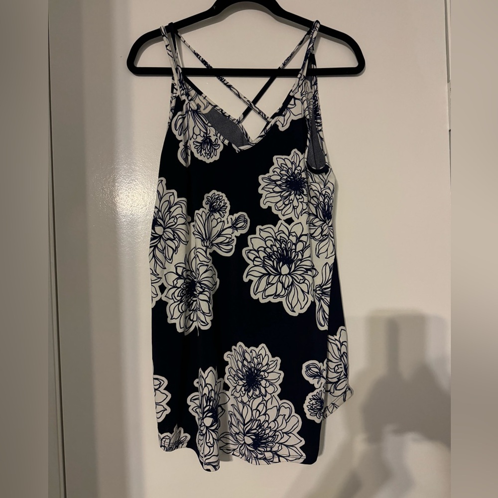 Lularoe Daniella!